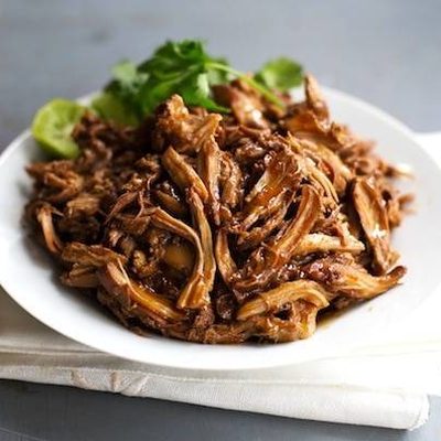Honey Glazed Crockpot Chicken Adobo - simple pantry ingredients, hardly any hands-on time, 200 calories. | https://build-body.today
