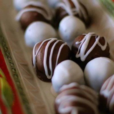 A picture of Minty Chocolate Oreo Truffles